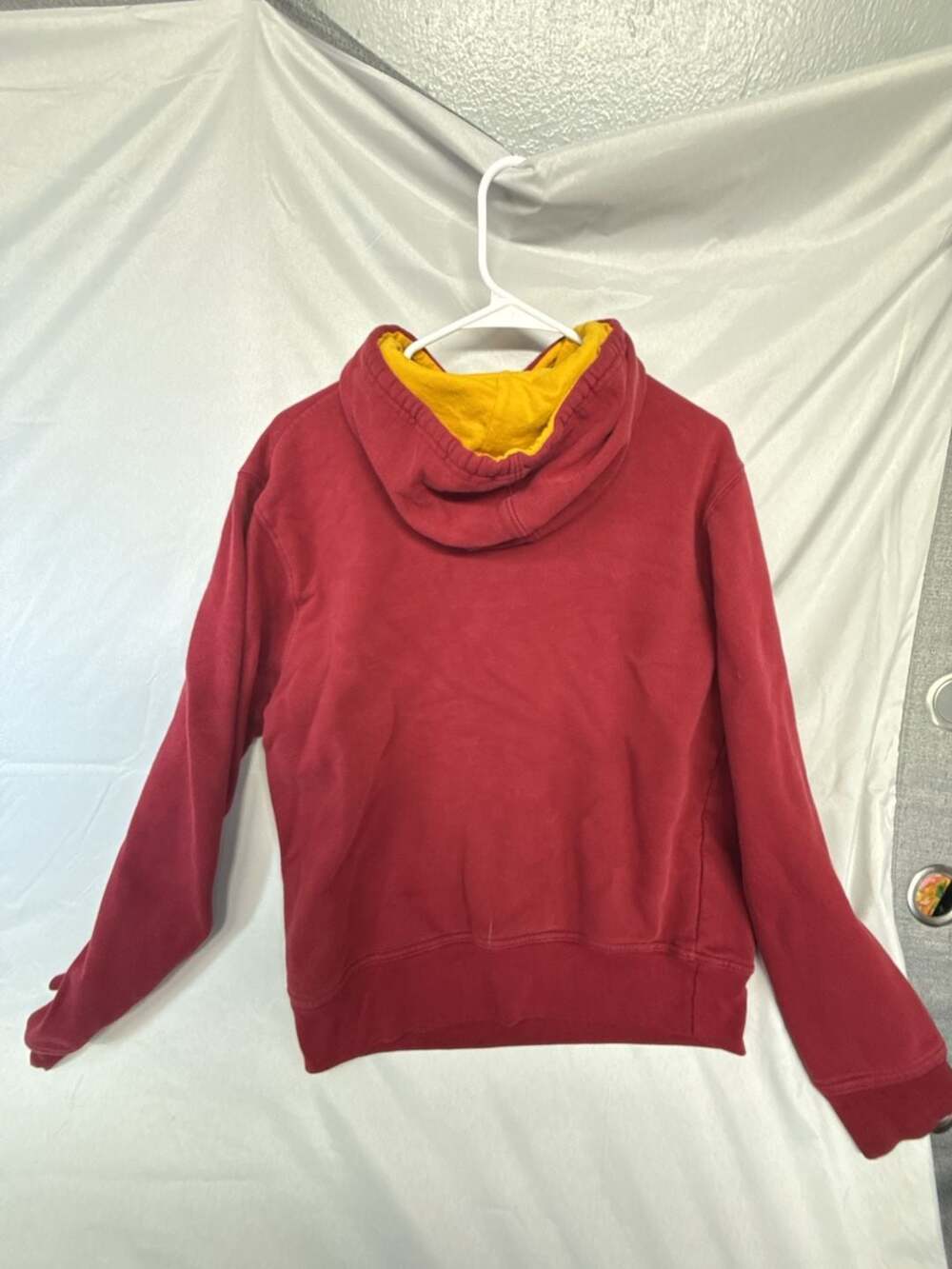 Y2K J. America Iowa State Cyclones Hoodie Size M Red Yellow Embroidered College